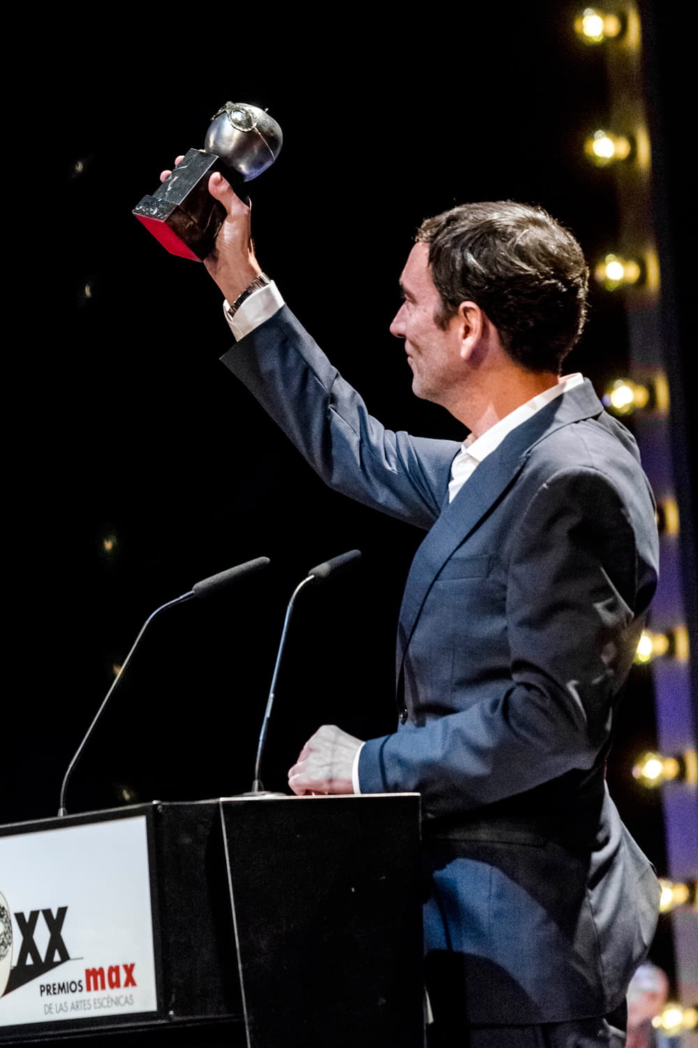Paco Ochoa recibe el Premio Max a Mejor actor de reparto por 