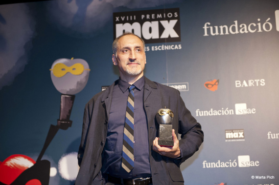 Arturo Martín Burgos, Max al Mejor Diseño de Espacio Escénico por ‘El triángulo azul’
