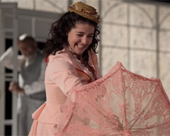 La 'Doña Rosita la Soltera' de Lorca vuelve a Barcelona de la mano del TNC