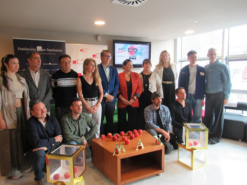 Encuentro de finalistas vascos a los XVII Premios Max - Tenerife
