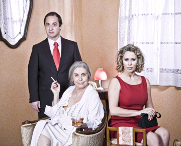 María Luisa Merlo, Miriam Díaz-Aroca y Jorge Roelas protagonizan ‘100 m2’