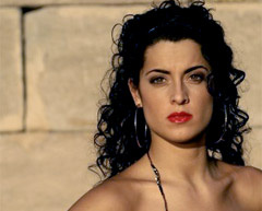 Gataro ofrece su versión actualizada de 'Carmen' de Bizet