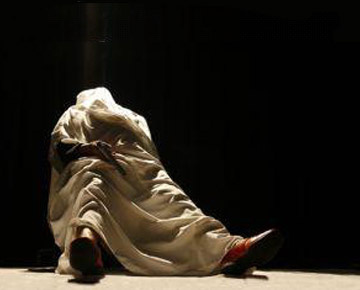 Matarile Teatro estrena en A Coruña ‘Cerrado por aburrimiento’