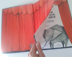 Mayorga debuta en el teatro familiar con 'El elefante ha ocupado la catedral'