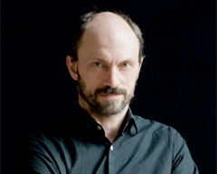 Will Keen dirige y Alberto San Juan interpreta 'Hamlet'