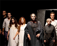 Musical y teatro clásico se unen en 'Marat/Sade'