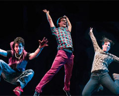 Pikor Teatro afonta en 'Triple salto' el dolor de la pérdida y el duelo